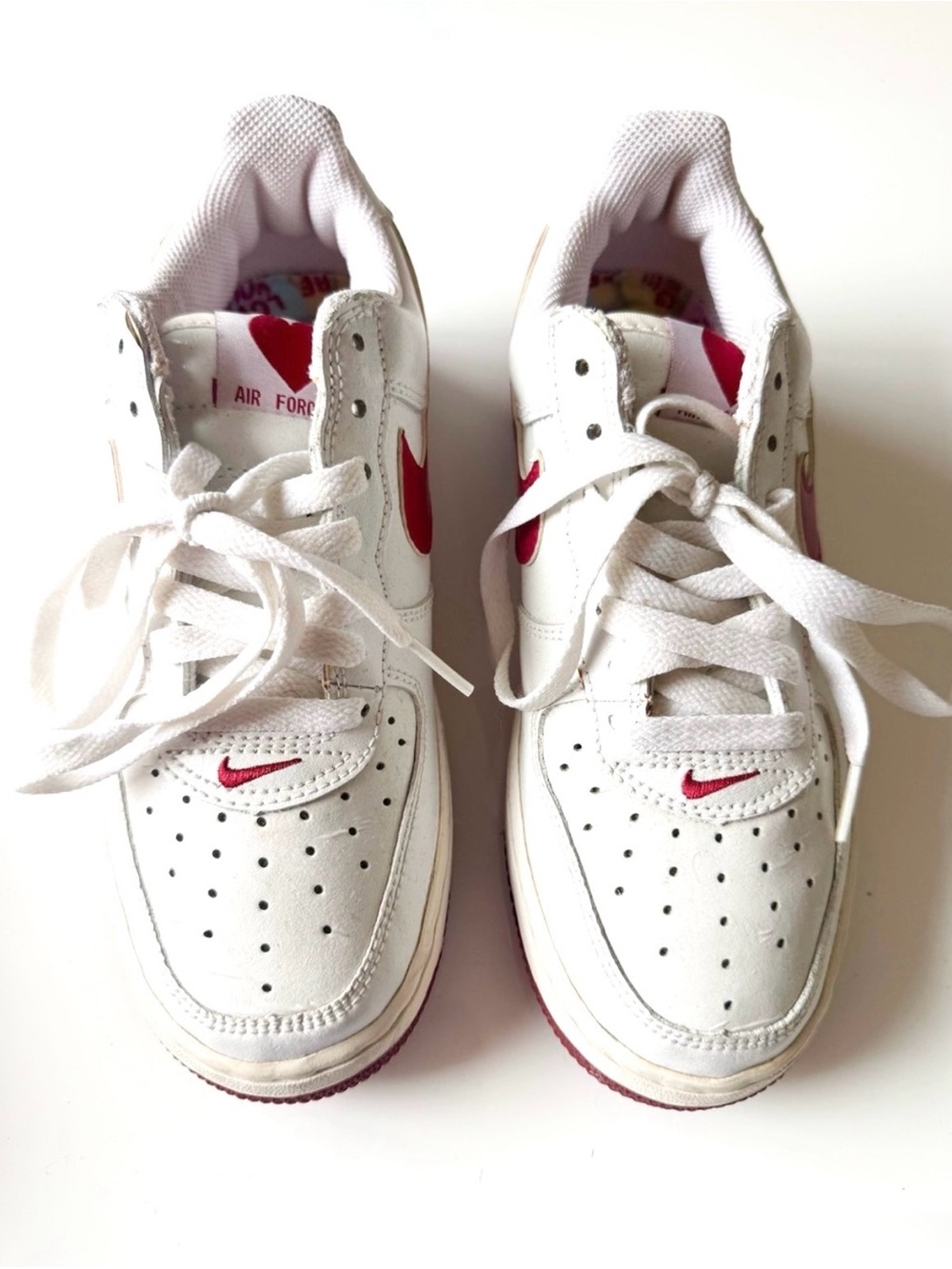 ♥️ NIKE LIMITED EDITION— VALENTINE